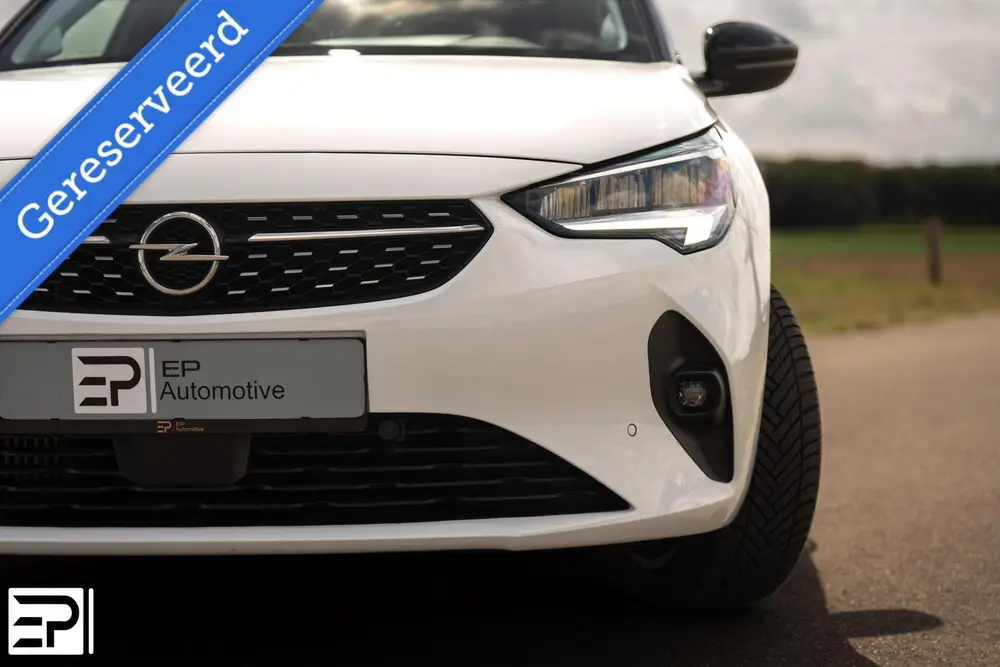 Opel Corsa 1.2T uit 2020, foto 2