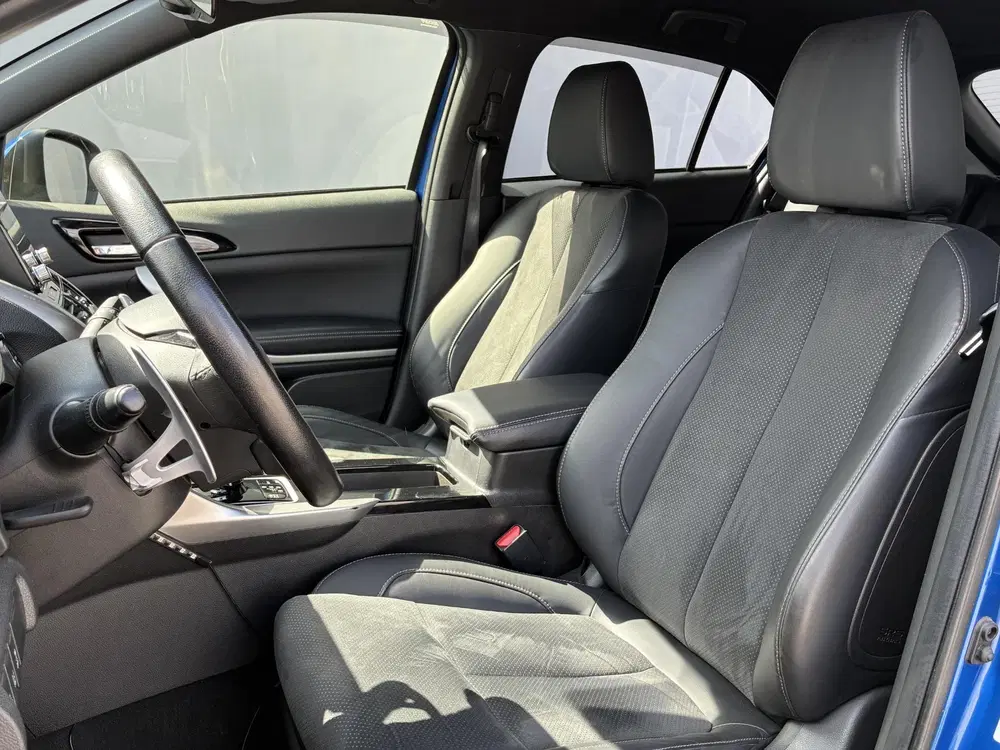 Mitsubishi Eclipse Cross 2.4 PHEV Black Edition uit 2022, foto 20