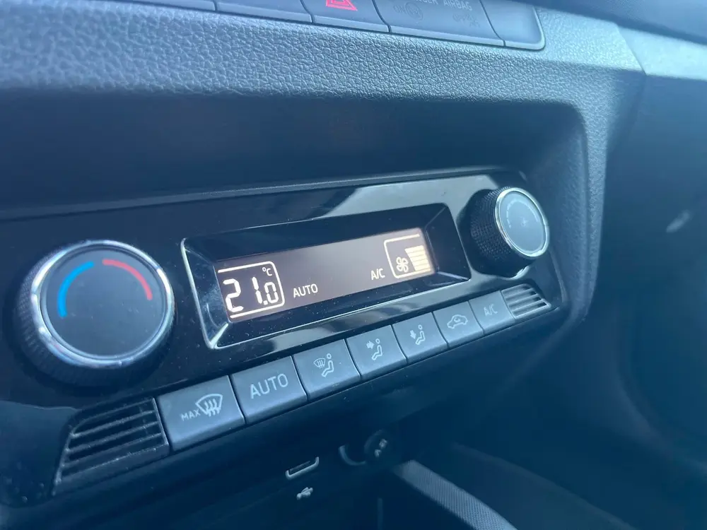 Skoda Fabia 1.0 TSI Ambition AUTOMAAT+NL-AUTO+NAP+1EIG uit 2021, foto 5