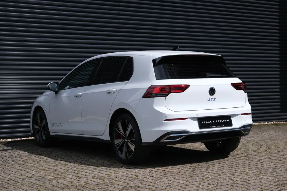 Volkswagen Golf 1.4 eHybrid GTE | Apple Carplay | Sportstoel uit 2021, foto 18