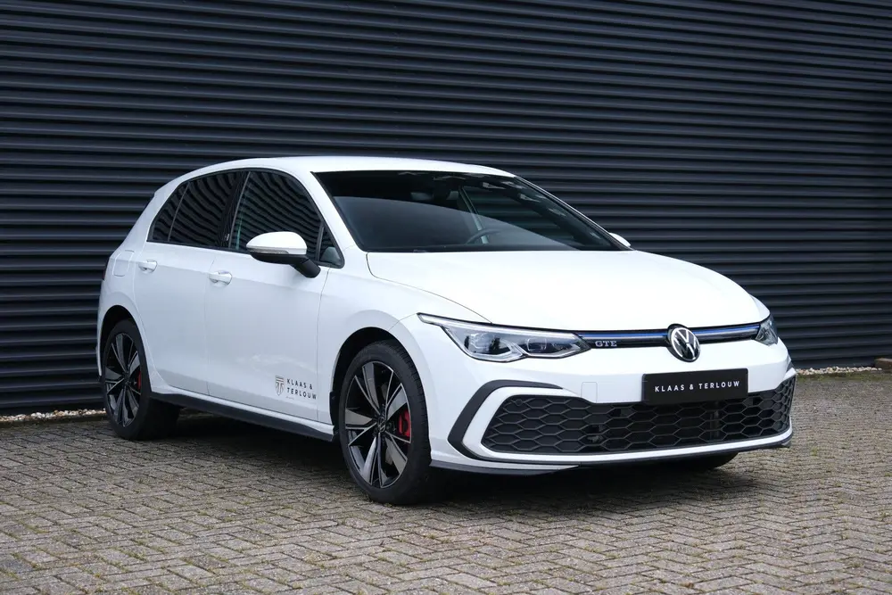 Volkswagen Golf 1.4 eHybrid GTE | Apple Carplay | Sportstoel uit 2021, foto 2
