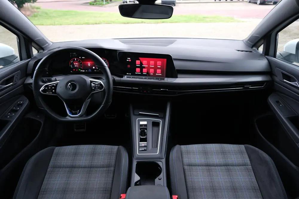 Volkswagen Golf 1.4 eHybrid GTE | Apple Carplay | Sportstoel uit 2021, foto 3