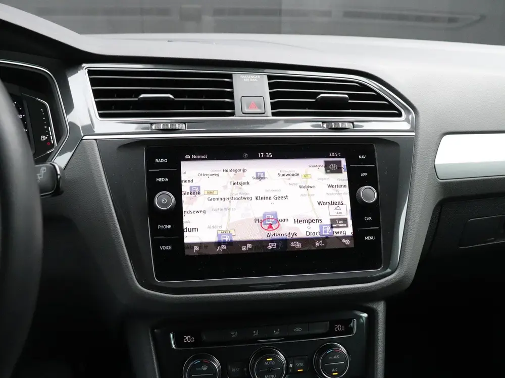 Volkswagen Tiguan 1.5 TSI R-LINE | CAMERA | ADAPT. CRUISE | uit 2020, foto 8