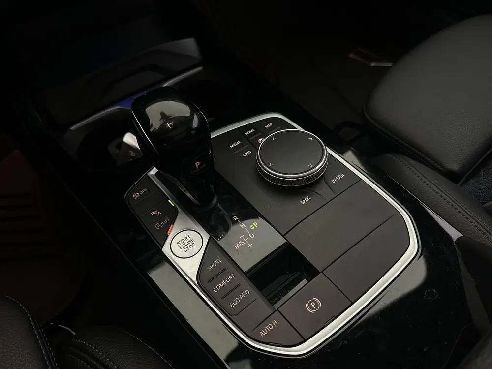 BMW 1-serie M135i xDrive Executive uit 2023, foto 17