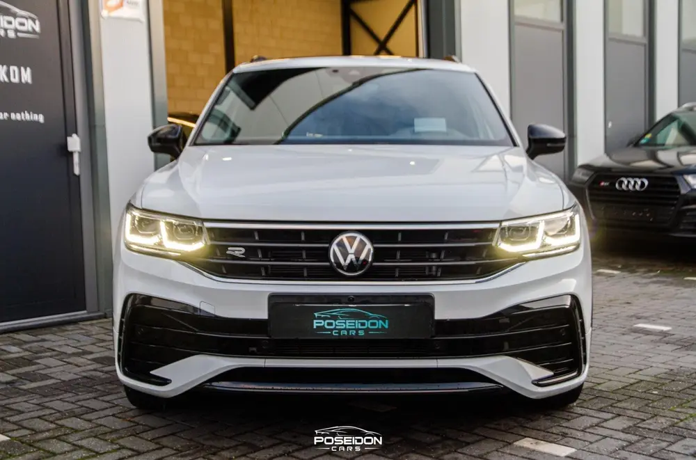 Volkswagen Tiguan 2.0 TSI 4Motion R-LINE | PANORAMADAK | 360 uit 2023, foto 2