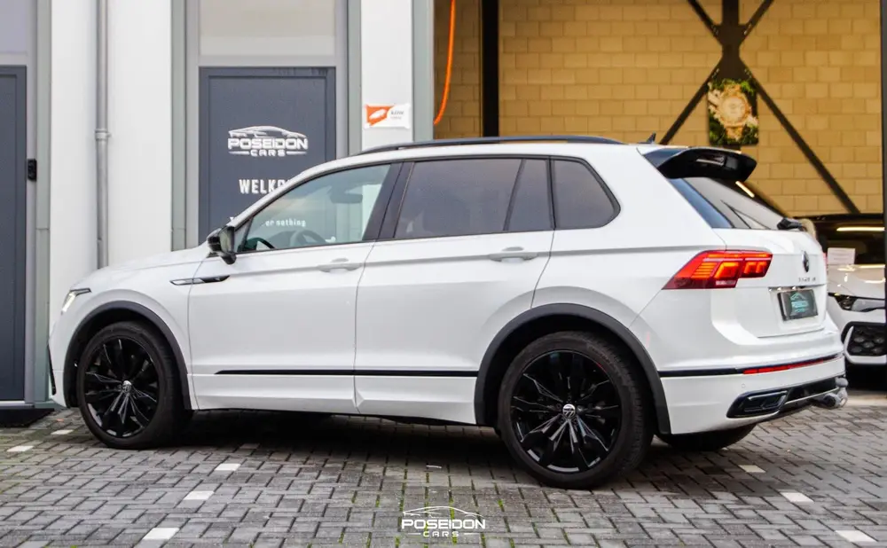 Volkswagen Tiguan 2.0 TSI 4Motion R-LINE | PANORAMADAK | 360 uit 2023, foto 6