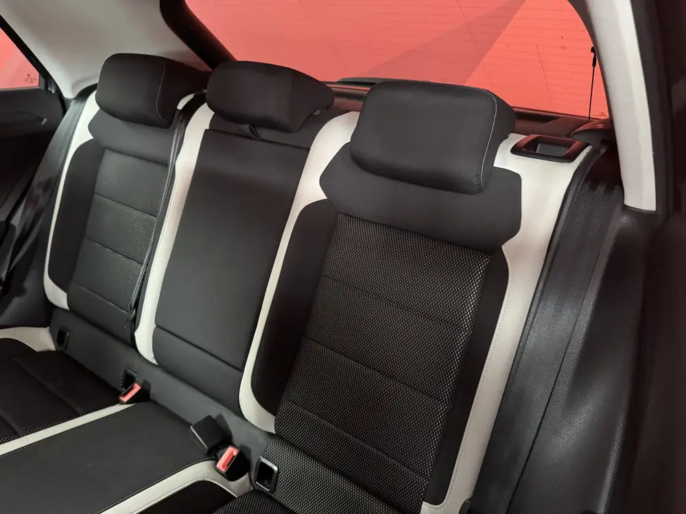 Volkswagen T-Roc 1.5 TSI Sport | Virtual Cockpit | Xenon | S uit 2019, foto 11