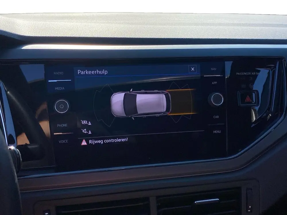 Volkswagen Polo 5-deurs 1.0 TSI R-Line NL Auto | Panodak | V uit 2023, foto 16