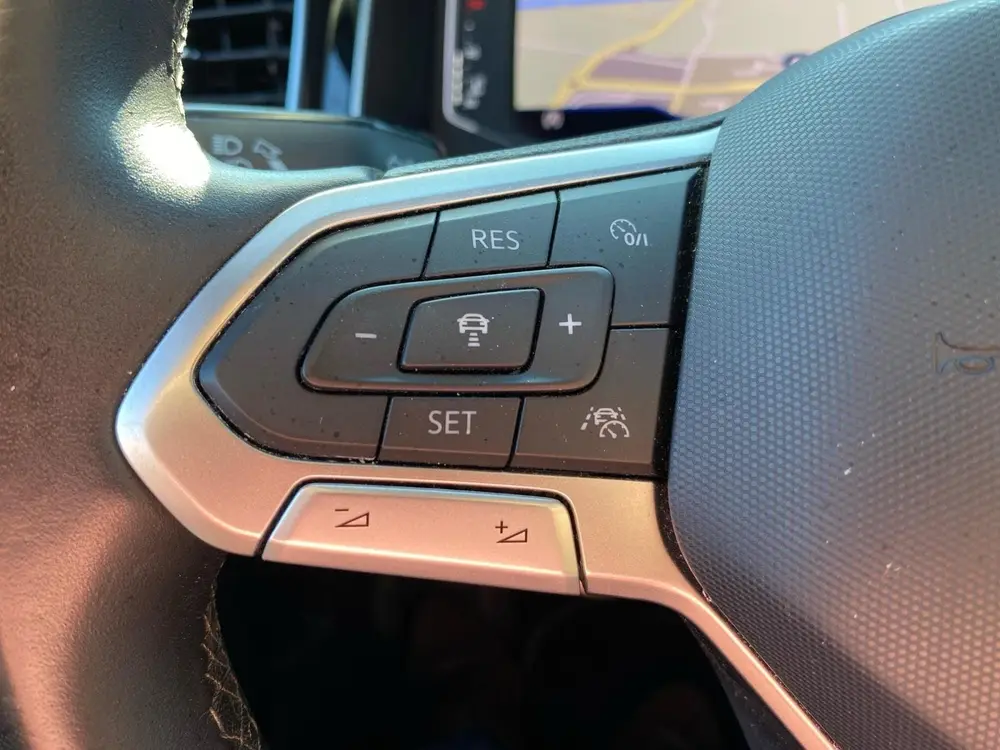Volkswagen Polo 5-deurs 1.0 TSI R-Line NL Auto | Panodak | V uit 2023, foto 19