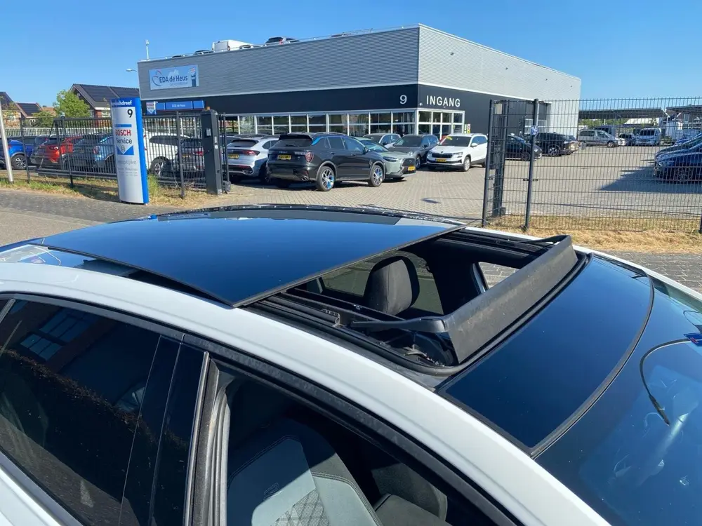 Volkswagen Polo 5-deurs 1.0 TSI R-Line NL Auto | Panodak | V uit 2023, foto 5