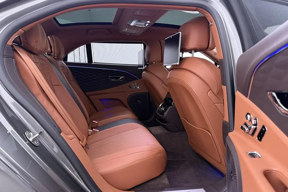 Bentley Flying Spur 6.0 W12 First Edition | NL Auto | NAIM A uit 2020, foto 12