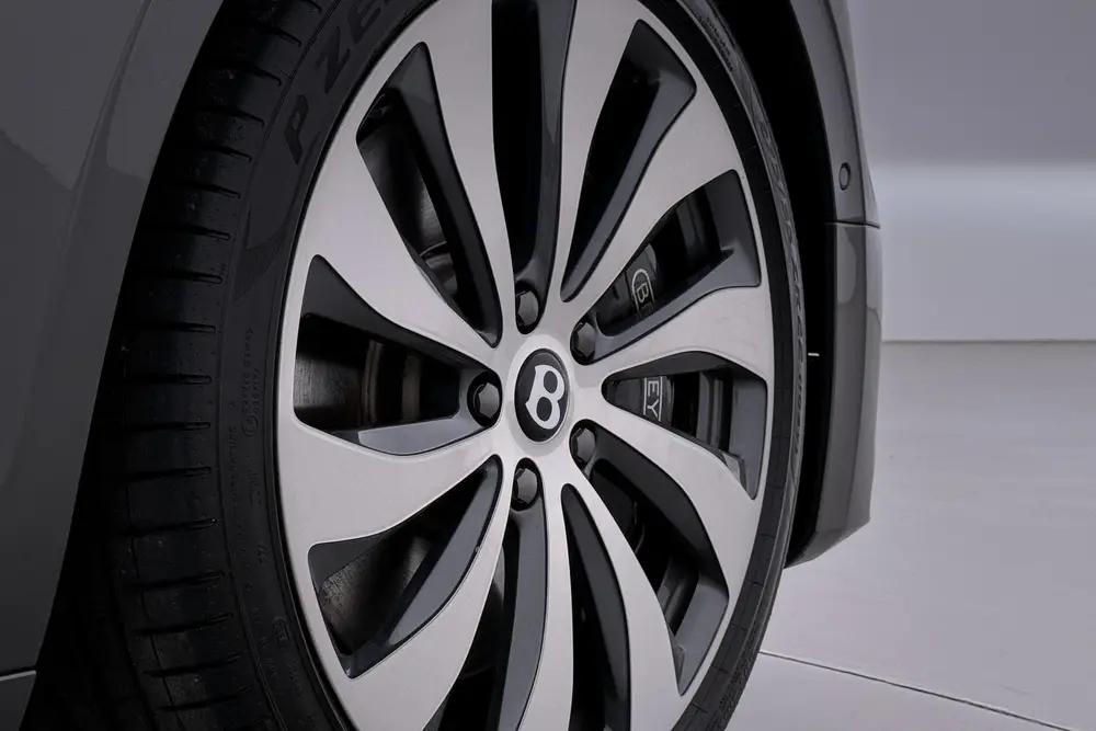 Bentley Flying Spur 6.0 W12 First Edition | NL Auto | NAIM A uit 2020, foto 18