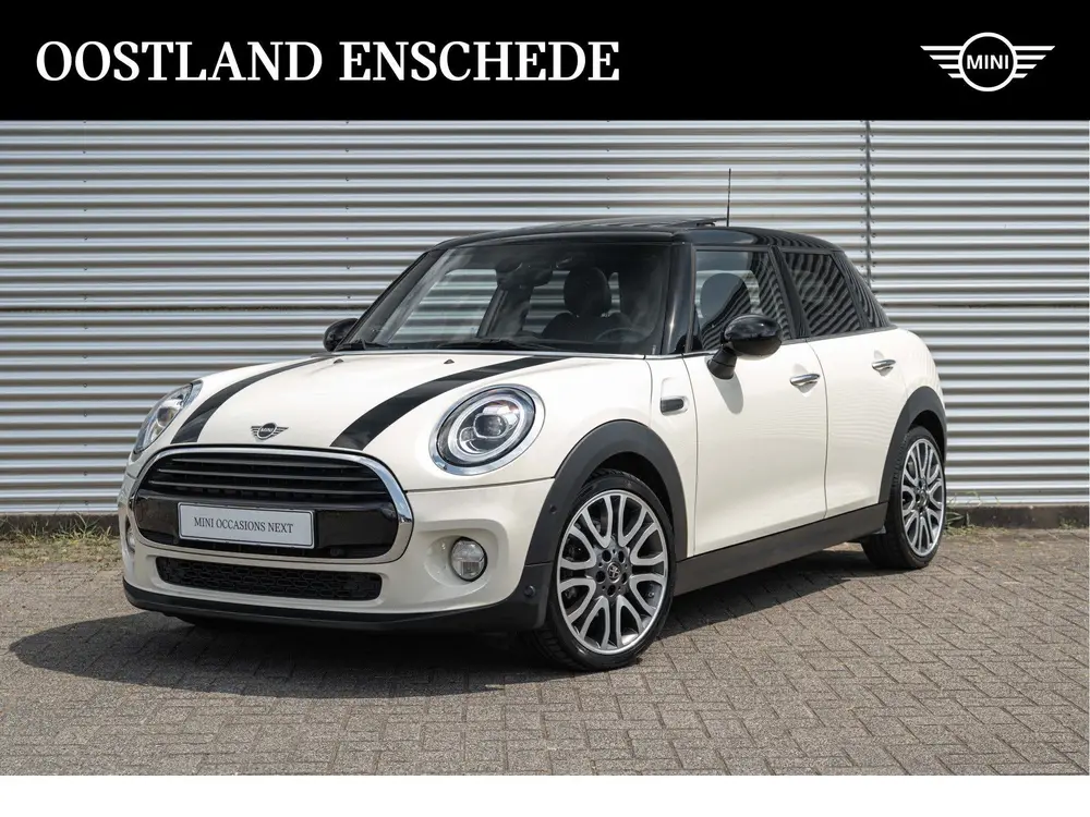 Mini Hatchback Cooper Chili Automaat uit 2019