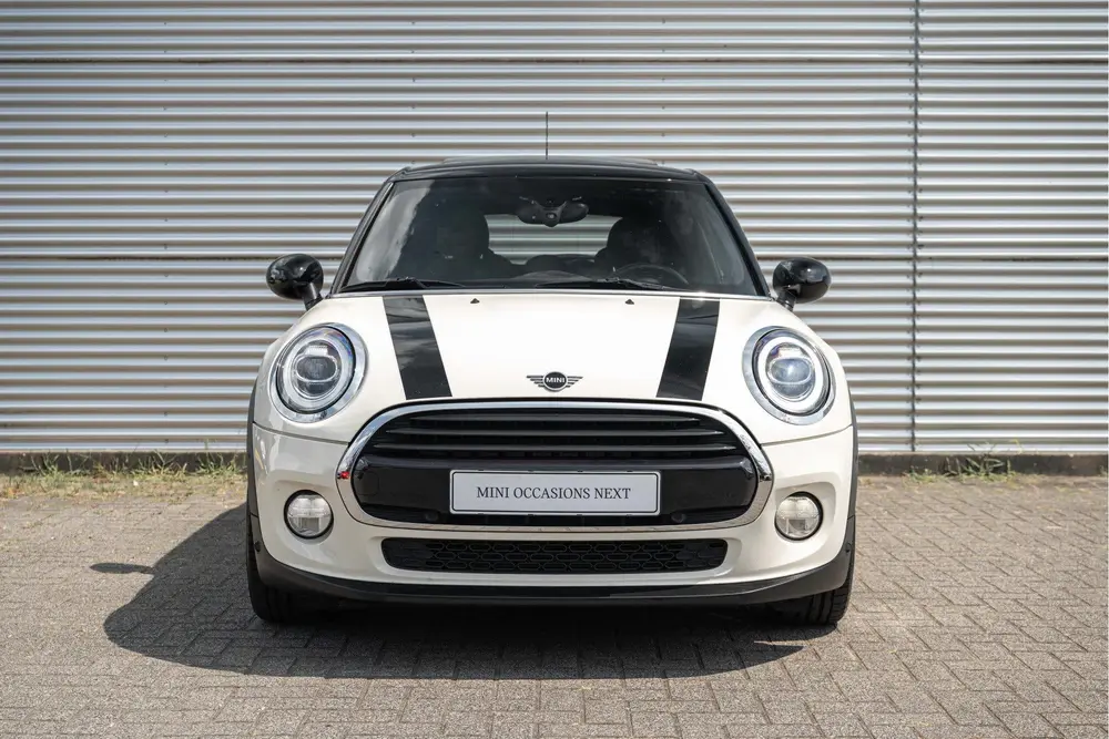 Mini Hatchback Cooper Chili Automaat uit 2019, foto 11
