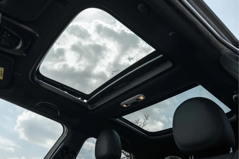 Mini Hatchback Cooper Chili Automaat uit 2019, foto 5