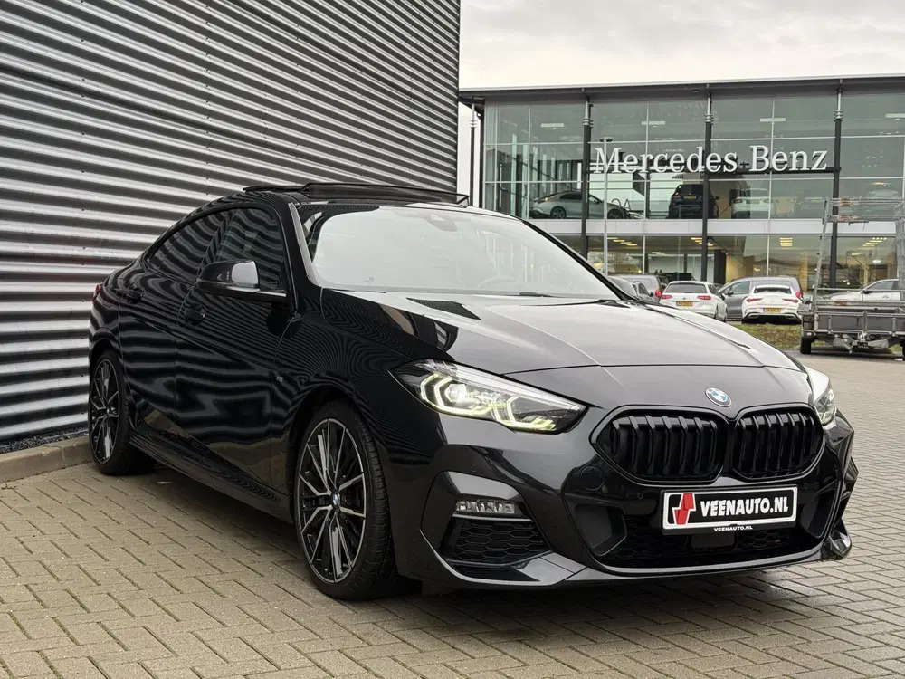 BMW 2-serie 2 Serie Gran Coupé 218i M Sport Shadow Pan uit 2022, foto 3