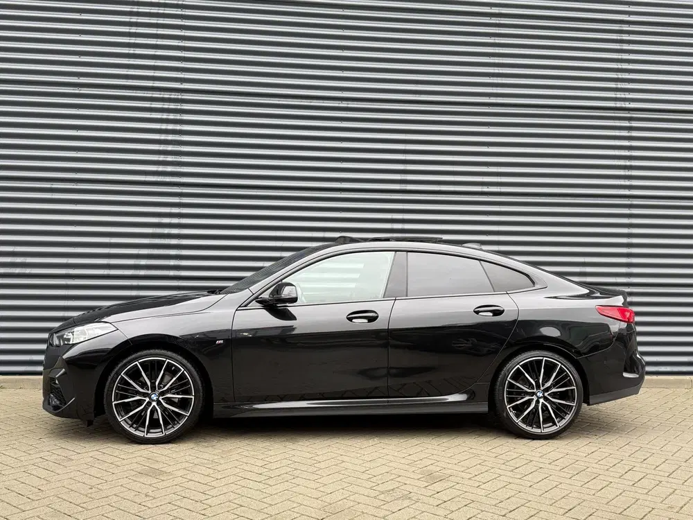 BMW 2-serie 2 Serie Gran Coupé 218i M Sport Shadow Pan uit 2022, foto 4