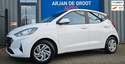 Hyundai i10 1.0 AUTOMAAT 5-zits Airco Carplay Elec pak uit 2020