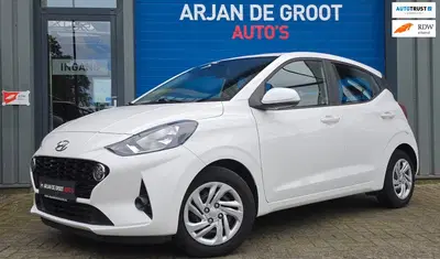 Hyundai i10 1.0 AUTOMAAT Airco Cruise Bleutooth Lane a uit 2022