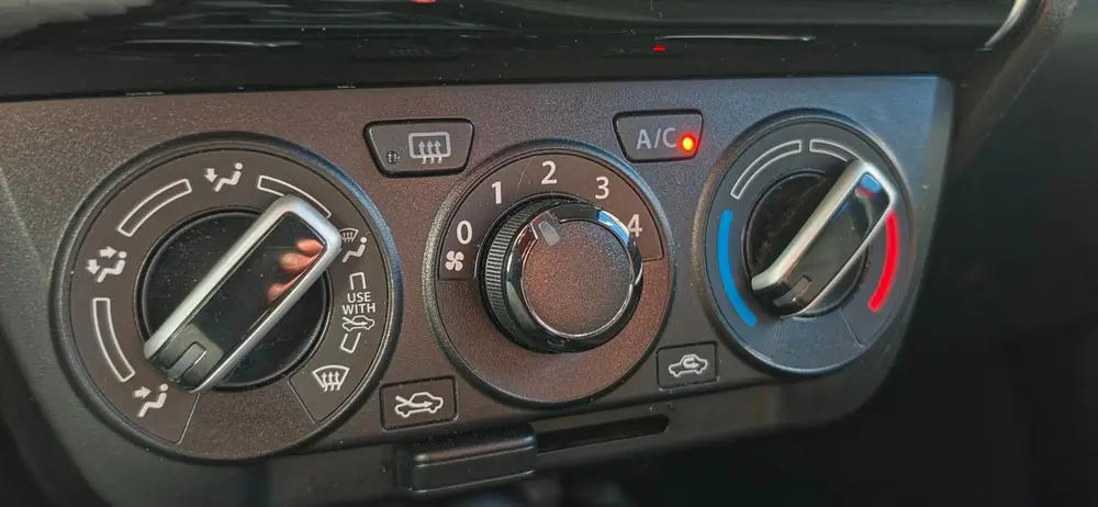 Suzuki Swift 1.2 90PK Airco Camera Carplay® 1ste eigenaar L uit 2019, foto 10