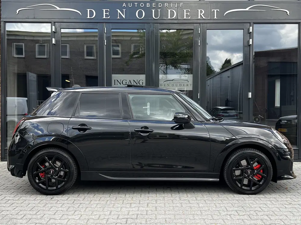 Mini John Cooper Works 1.5 Cooper C John Cooper Works M uit 2025, foto 3