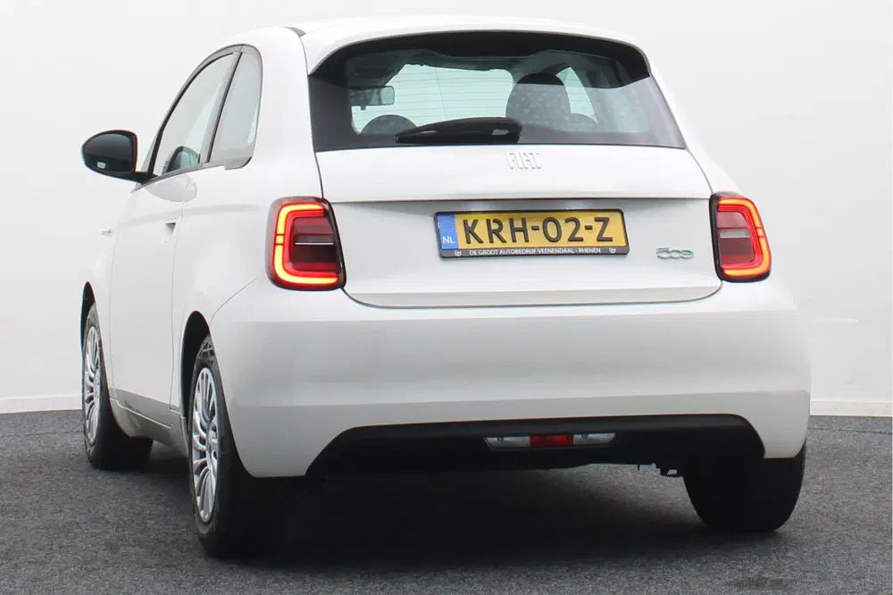 Fiat 500e Icon 42 kWh Virtual Cockpit uit 2023, foto 15