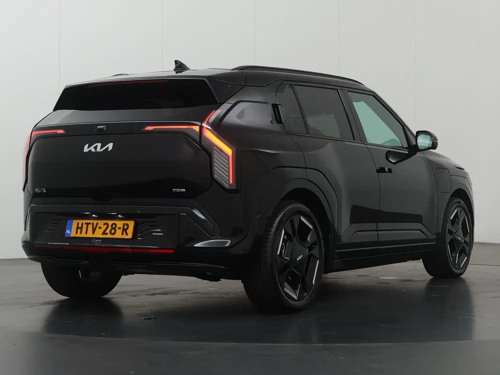 Kia EV3 GT-PlusLine 81.4 kWh uit 2025, foto 2