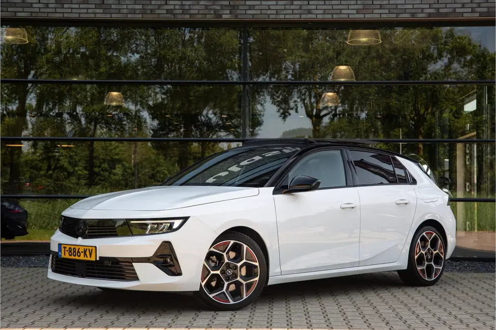 Opel Astra 1.6 Hybrid GS Line uit 2022, foto 6