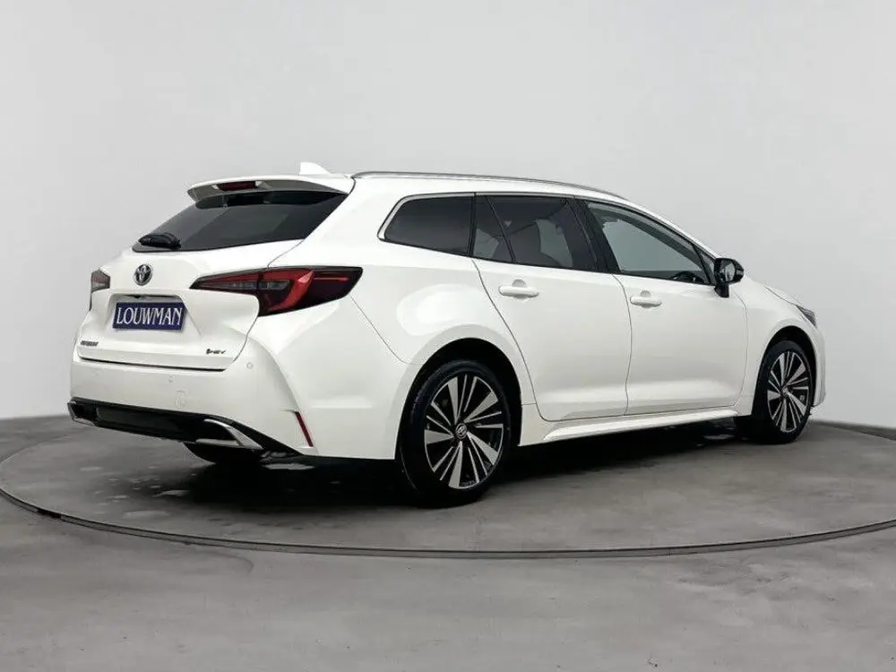 Toyota Corolla Hybrid 140 Dynamic uit 2026, foto 2
