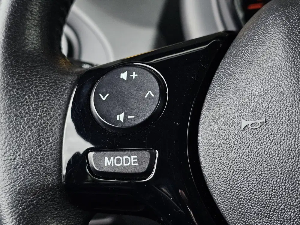 Peugeot 108 1.0 e-VTi AUT 18dkm NAP APK 8-2027 SUMMER uit 2019, foto 16
