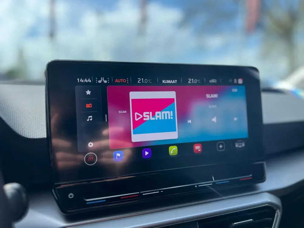 SEAT Leon 1.5 eTSI FR Business Intense uit 2023, foto 12