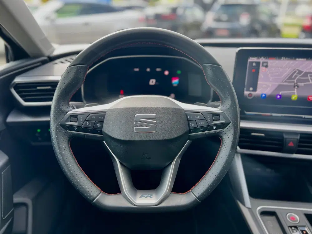 SEAT Leon 1.5 eTSI FR Business Intense uit 2023, foto 19
