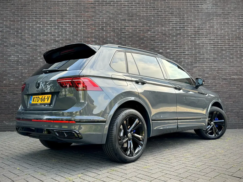 Volkswagen Tiguan R-line BLACK STYLE | E-HYBRID | 245PK | PA uit 2023, foto 4