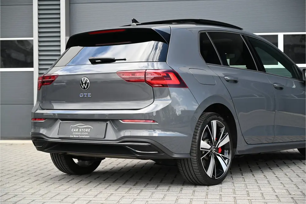 Volkswagen Golf 1.4 GTE 245 PK / PANO / IQ LIGHTS / HEAD UP uit 2021, foto 7