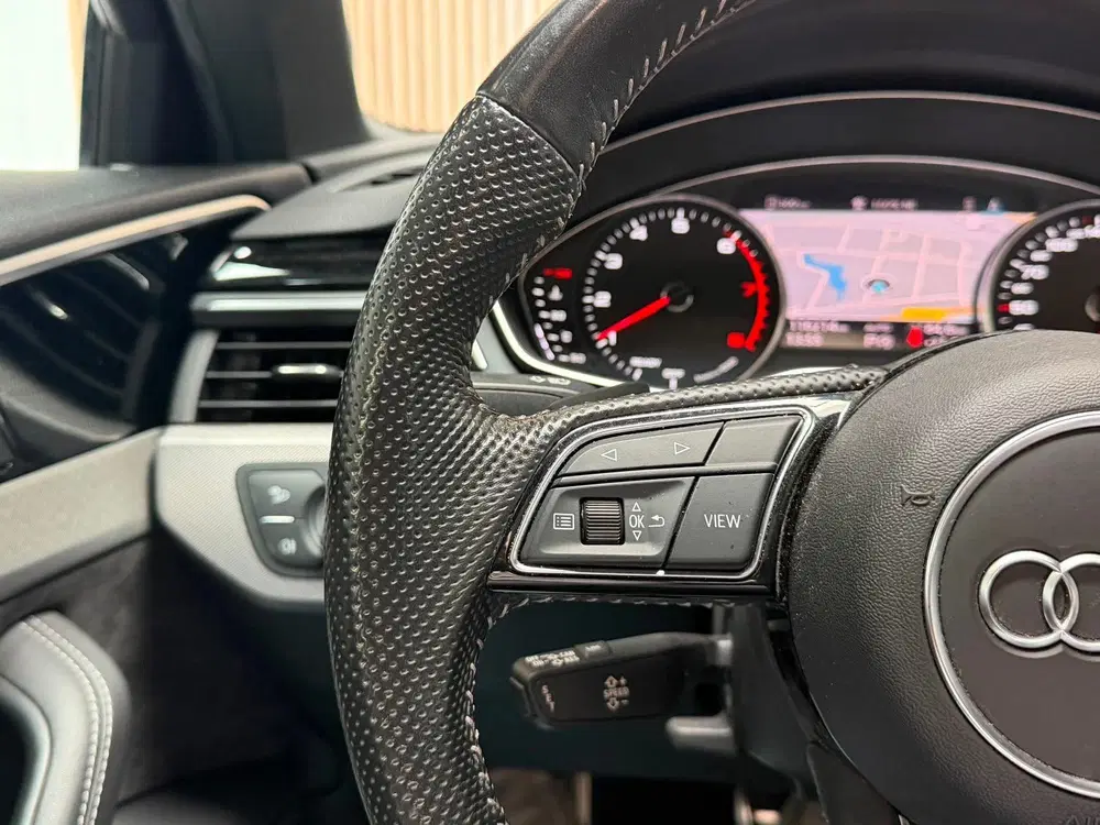 Audi A4 45 TFSI quattro Launch edition Sport uit 2019, foto 7