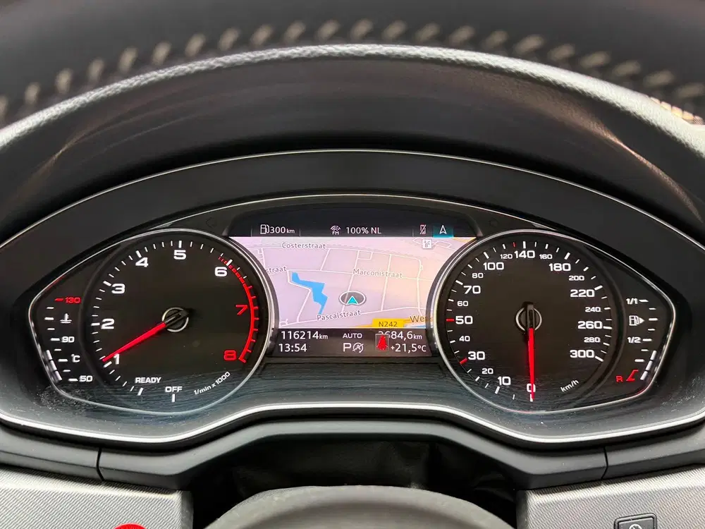 Audi A4 45 TFSI quattro Launch edition Sport uit 2019, foto 8