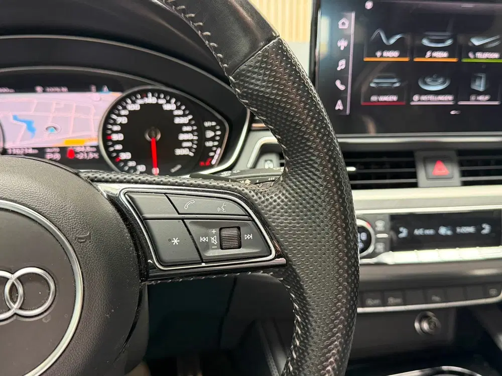 Audi A4 45 TFSI quattro Launch edition Sport uit 2019, foto 9
