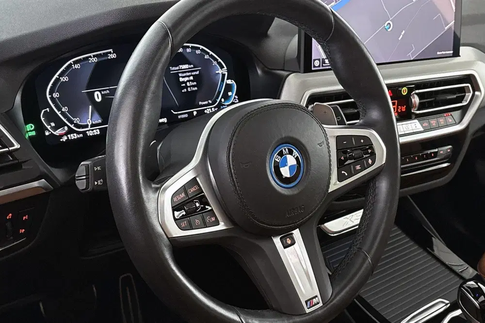 BMW X3 xDrive30e M Sport Panoramadak Stuur-Stoelv uit 2022, foto 13