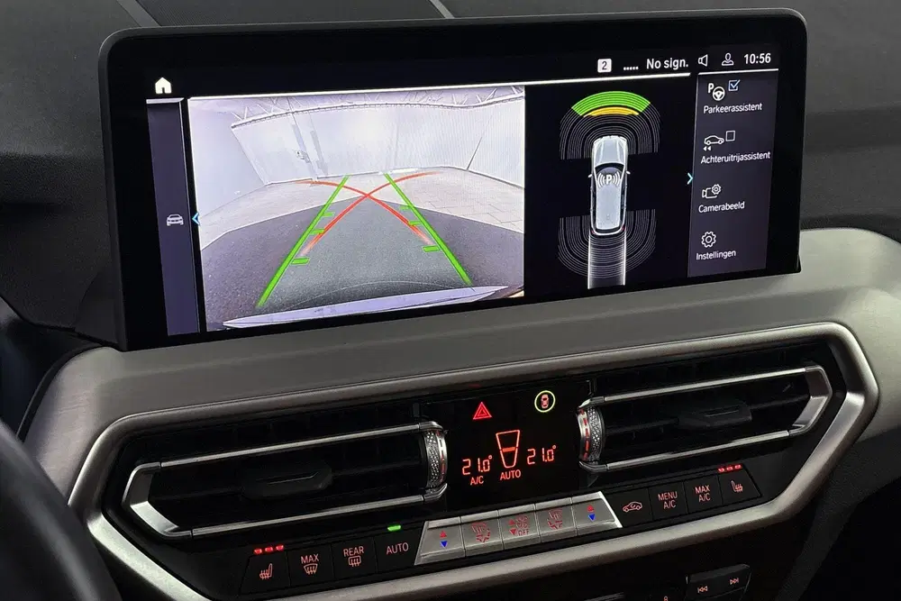 BMW X3 xDrive30e M Sport Panoramadak Stuur-Stoelv uit 2022, foto 17