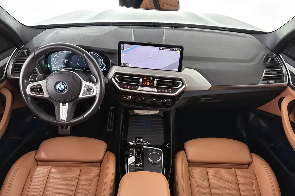BMW X3 xDrive30e M Sport Panoramadak Stuur-Stoelv uit 2022, foto 7