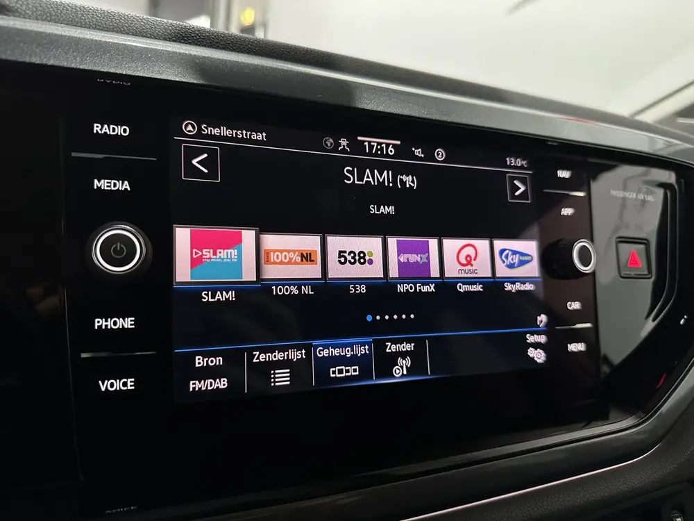 Volkswagen Polo 1.0 TSI - Navi / Bluetooth / Parksens. uit 2021, foto 15