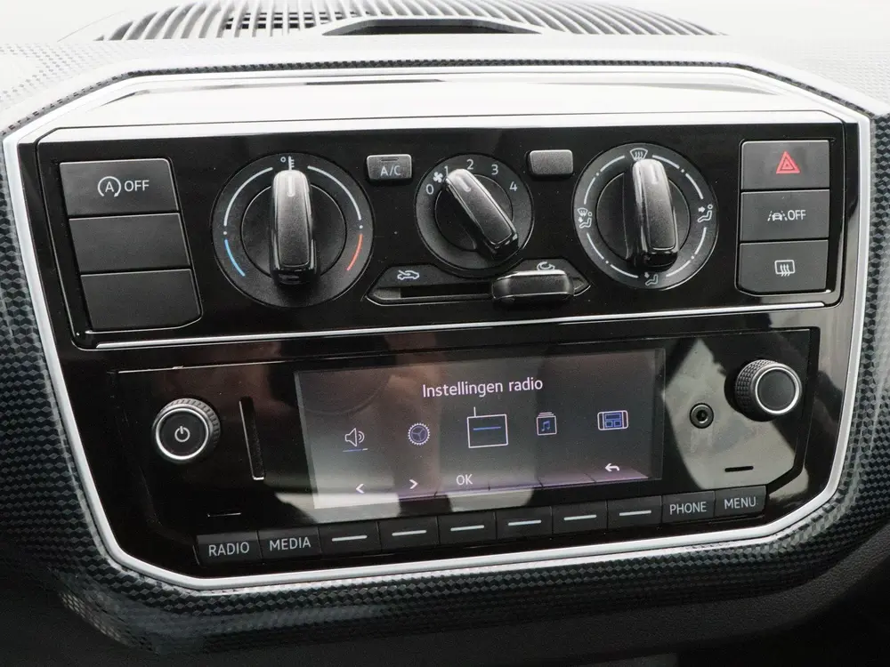 Volkswagen Up! 1.0 65 Pk | Bluetooth | DAB | Airco | Elektri uit 2023, foto 8