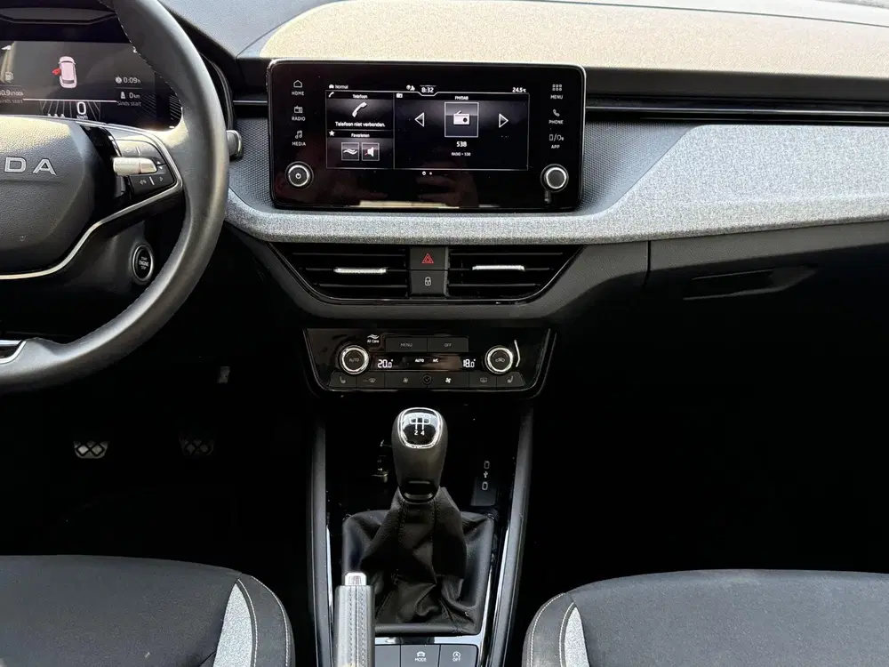Skoda Kamiq 1.0 TSI Business Edition uit 2025, foto 10