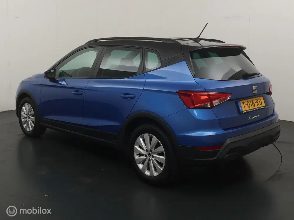 SEAT Arona 1.0 TSI Style Business Connect uit 2023, foto 3