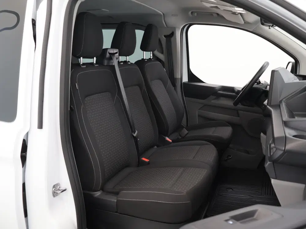 Ford Transit Custom 340 uit 2025, foto 10