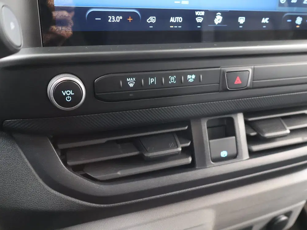 Ford Transit Custom 340 uit 2025, foto 20