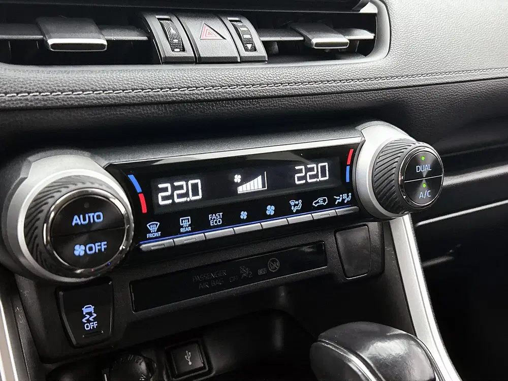 Toyota RAV 4 2.5 Hybrid AWD Style Limited uit 2021, foto 9