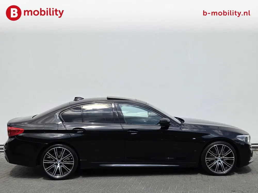 BMW 5-serie 5 Serie 520i High Executive M-Sport Schuif uit 2020, foto 6