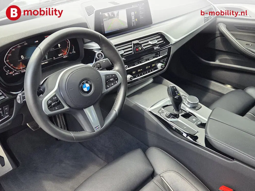 BMW 5-serie 5 Serie 520i High Executive M-Sport Schuif uit 2020, foto 9