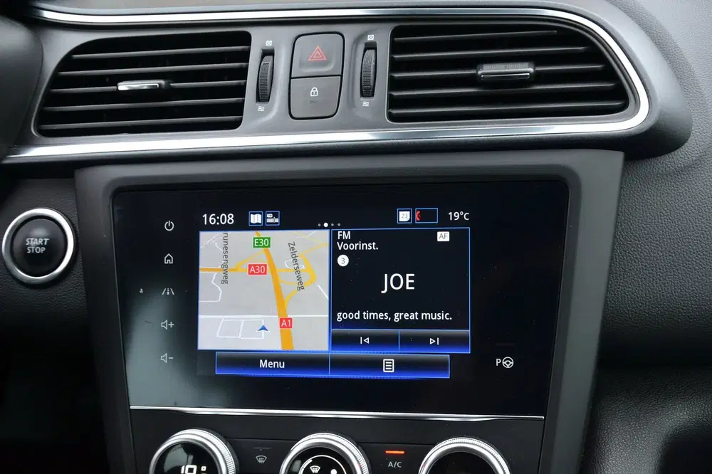 Renault Kadjar 1.3 TCe Intens uit 2019, foto 12